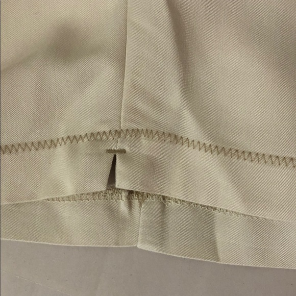 Honey Toad Women’s Beige Hiking Bermuda Lightweight Shorts size 10 - Picture 7 of 12